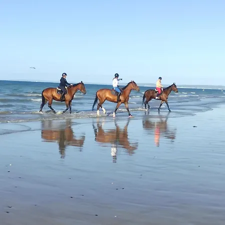 Les Jardins De La Breche Гостевой дом 4*