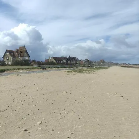 Les Jardins De La Breche Pensjonat