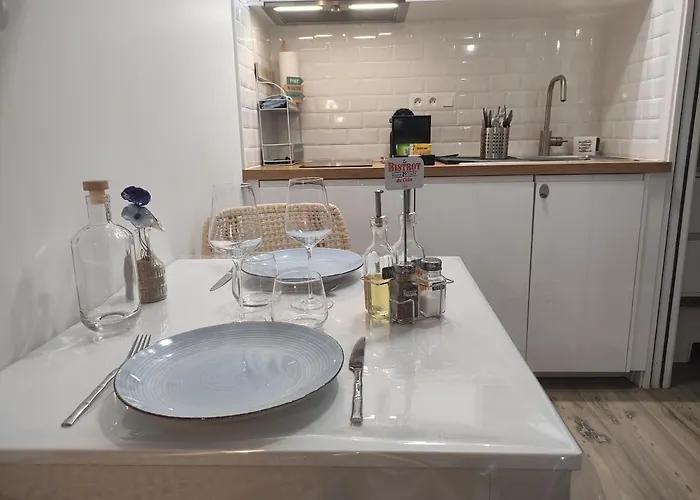 Guest house Les Jardins De La Breche 4*