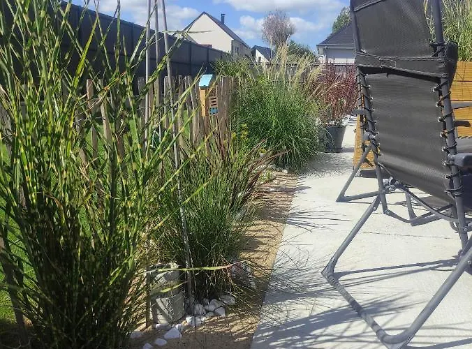 Guest house Les Jardins De La Breche 4*